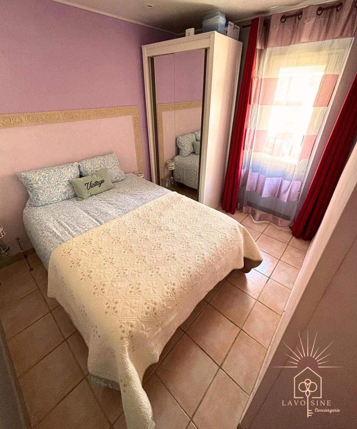 Les Pieds Dans L'Eau Apartment Сен Сир сюр Мер Екстериор снимка